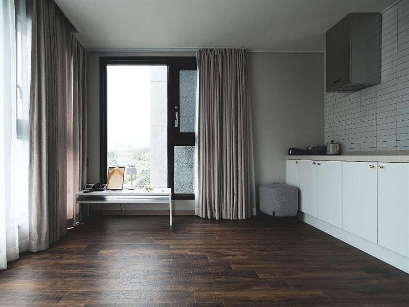 Hotel Seogwipean Seogwipo Dış mekan fotoğraf