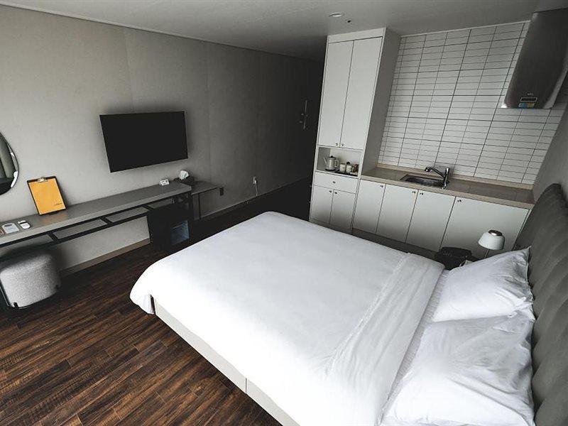 Hotel Seogwipean Seogwipo Dış mekan fotoğraf