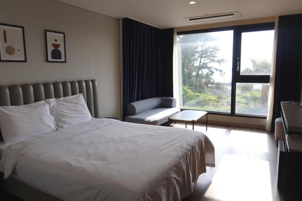 Hotel Seogwipean Seogwipo Dış mekan fotoğraf