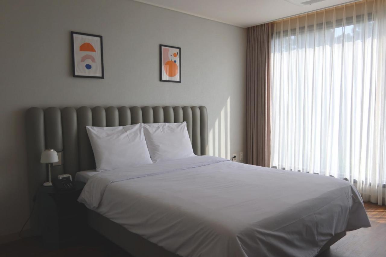 Hotel Seogwipean Seogwipo Dış mekan fotoğraf