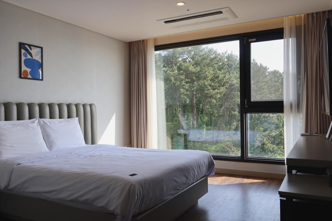 Hotel Seogwipean Seogwipo Dış mekan fotoğraf