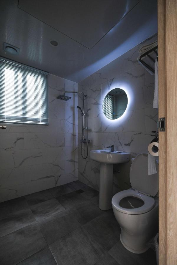 Hotel Seogwipean Seogwipo Dış mekan fotoğraf