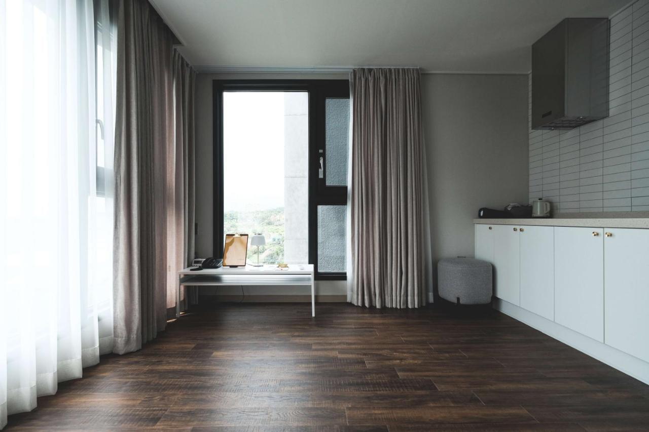 Hotel Seogwipean Seogwipo Dış mekan fotoğraf